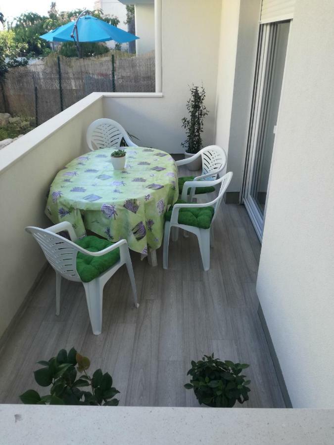 Apartment Drosanjica Zadar Bagian luar foto